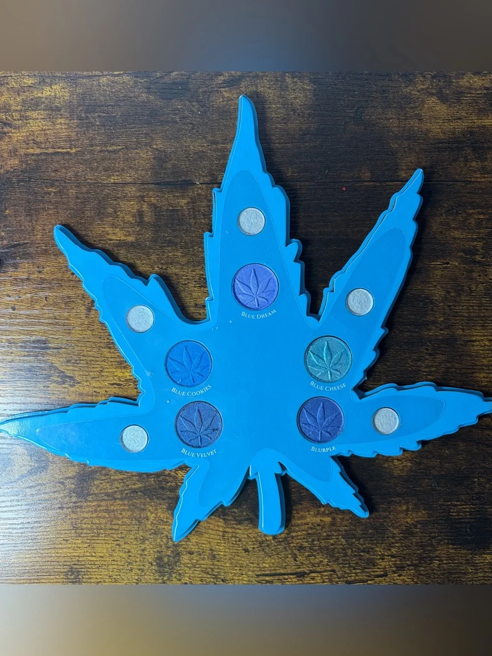 420 Cosmetix shades 💙